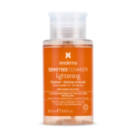 Sensyses Ligthtening Agua Miscelar es específico para pieles mates o apagadas y ayuda a combatir las manchas de la piel.