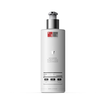 Advanced Purifying Cleanser 200ml es un dermolimpiador de uso diario que deja la piel suave y tersa. Elimina suavemente la suciedad, el exceso de grasa...